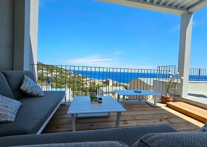 Villa Superbe Avec Piscine- Erbalunga Cap Corse Brando